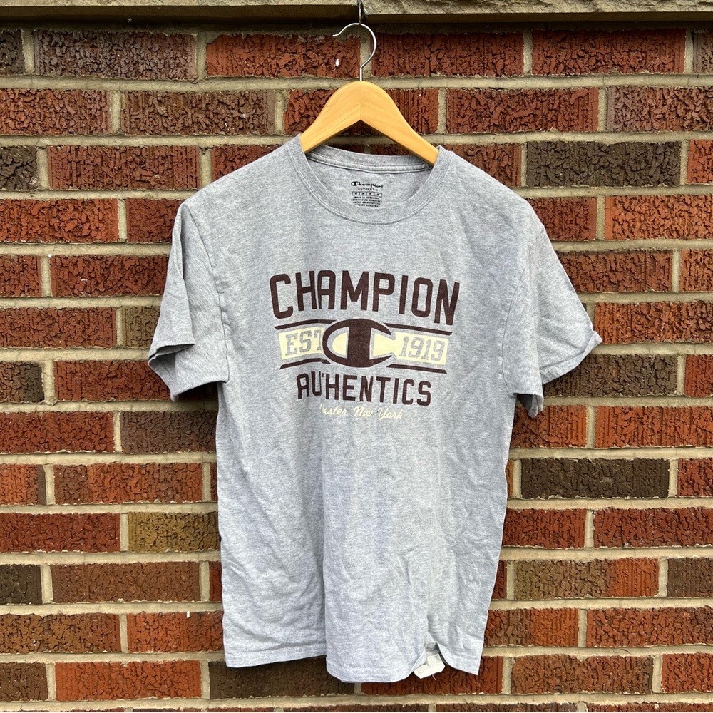Champion Gray and Burgundy Short Sleeve Graphic Tee Shirt